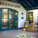 Hubertus Hof 4*