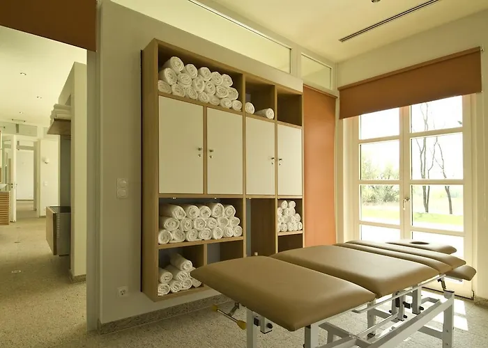 Hubertus Hof 4* بالاتونفينيفيس