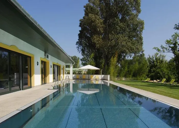 Hubertus Hof Курортный комплекс 4*